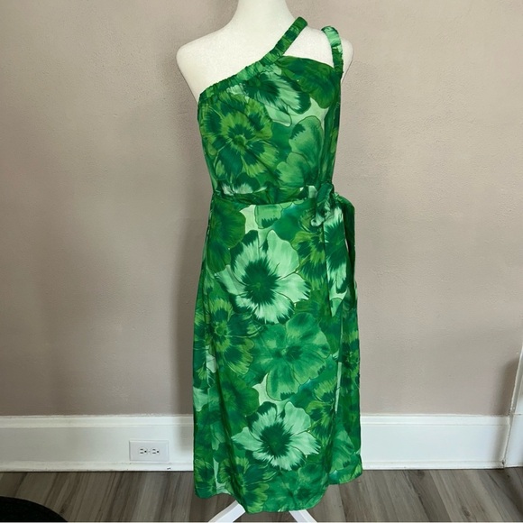 Hello Molly Dresses & Skirts - Hello Molly Green Floral One-Shoulder Midi Dress